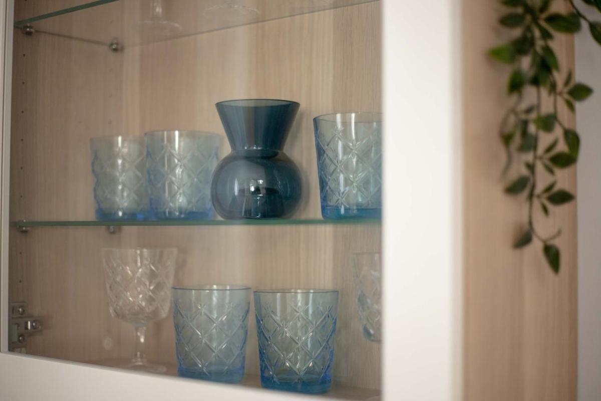 -Malagasunapts- Stylish City Centre Pool&Parking Екстериор снимка
